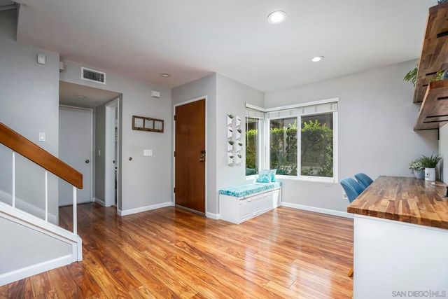 1465 Bridgeview, San Diego, CA 92105
