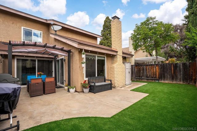 1465 Bridgeview, San Diego, CA 92105