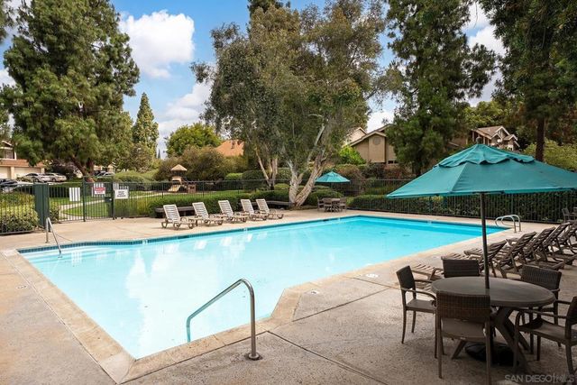 1465 Bridgeview, San Diego, CA 92105