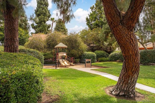 1465 Bridgeview, San Diego, CA 92105