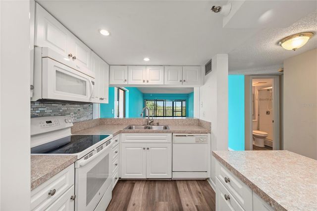 1701 BEACH ROAD 208, Englewood, FL 34223