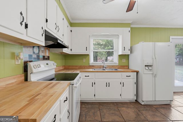 380 Highway 96 E, Jeffersonville, GA 31044
