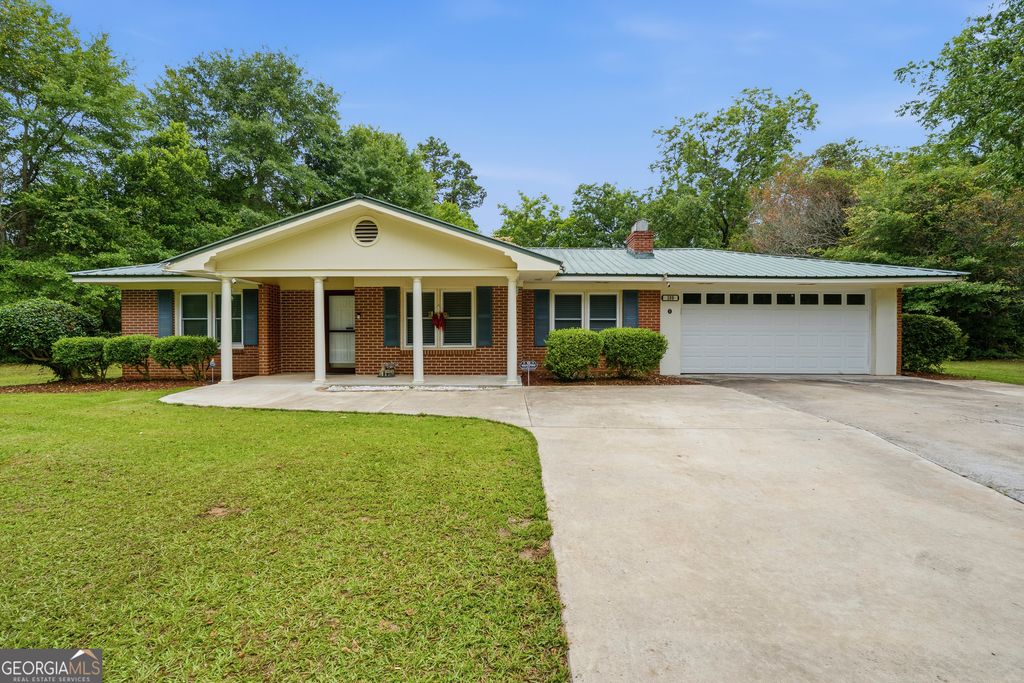 380 Highway 96 E, Jeffersonville, GA 31044