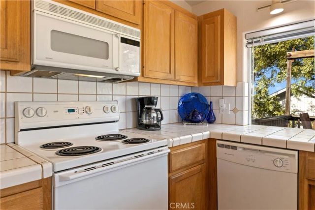3235 Marina View Drive, Kelseyville, CA 95451