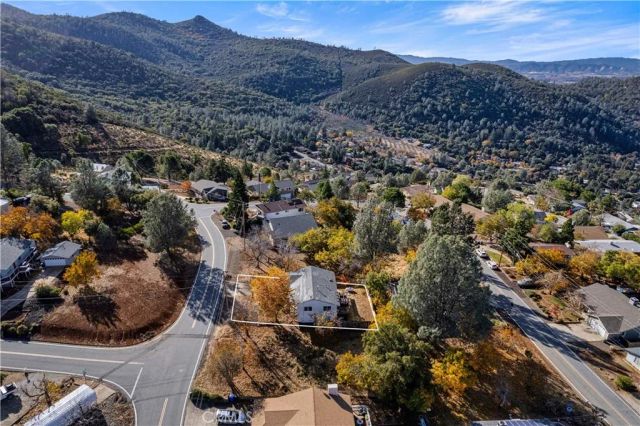 3235 Marina View Drive, Kelseyville, CA 95451