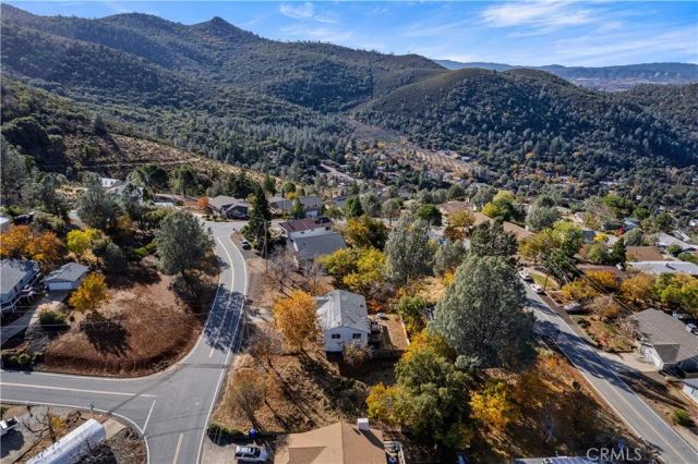 3235 Marina View Drive, Kelseyville, CA 95451