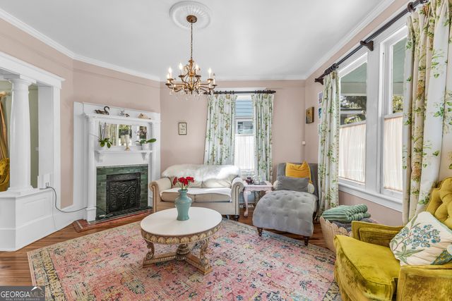 712 E 37th Street, Savannah, GA 31401