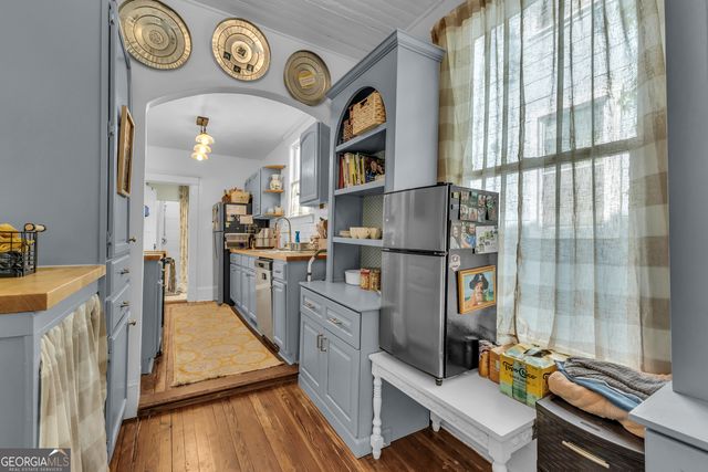 712 E 37th Street, Savannah, GA 31401