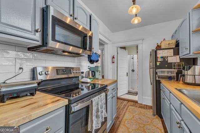 712 E 37th Street, Savannah, GA 31401