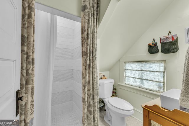 712 E 37th Street, Savannah, GA 31401