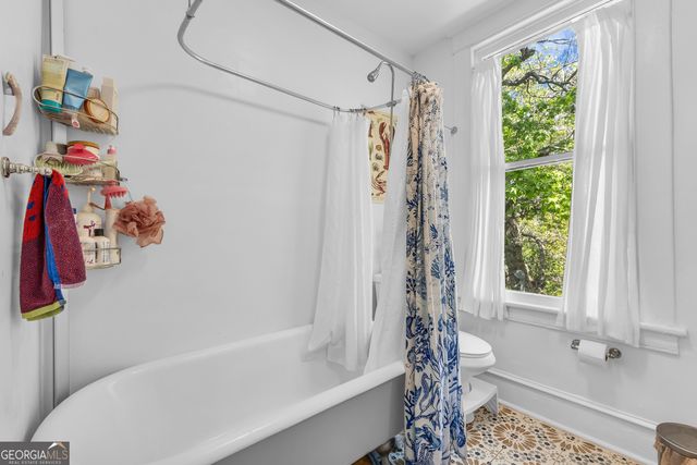 712 E 37th Street, Savannah, GA 31401