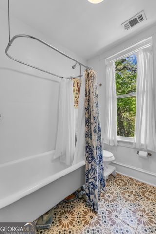 712 E 37th Street, Savannah, GA 31401