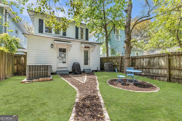 712 E 37th Street, Savannah, GA 31401