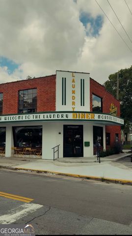 712 E 37th Street, Savannah, GA 31401