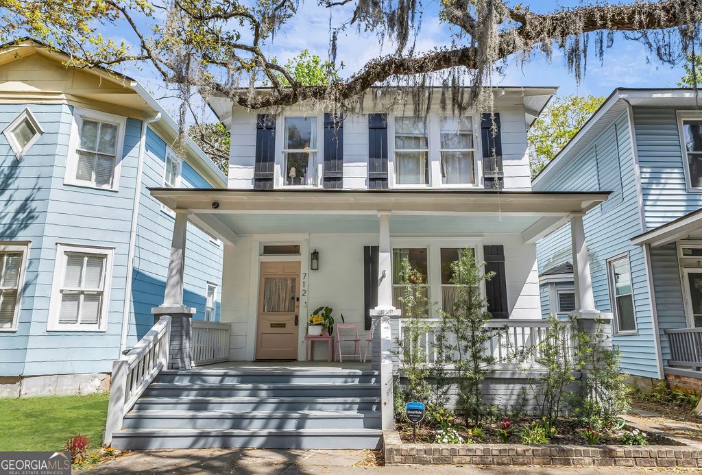 712 E 37th Street, Savannah, GA 31401