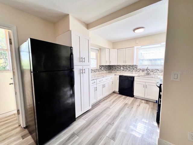 3140 57TH AVENUE N, St Petersburg, FL 33714