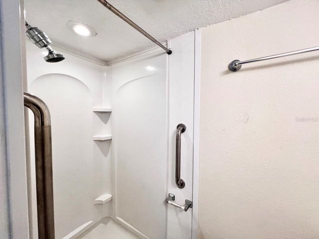 3140 57TH AVENUE N, St Petersburg, FL 33714