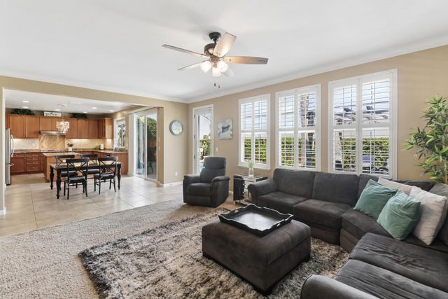 2053 Camp Whitney Cir, Rocklin, CA 95765