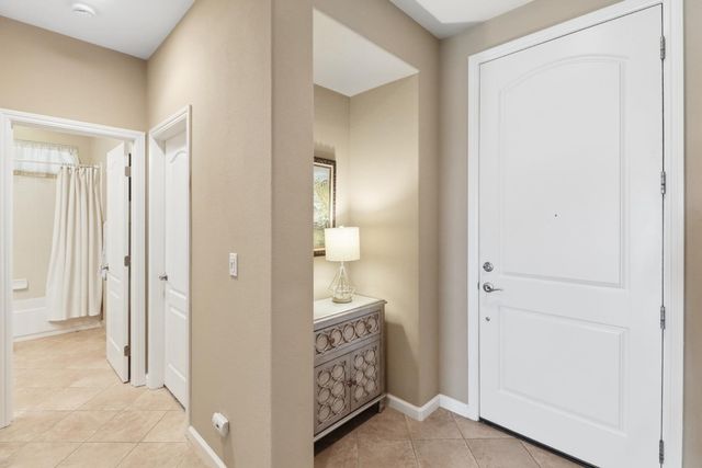 2053 Camp Whitney Cir, Rocklin, CA 95765
