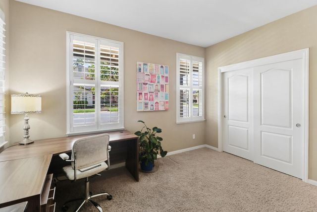 2053 Camp Whitney Cir, Rocklin, CA 95765