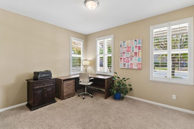 2053 Camp Whitney Cir, Rocklin, CA 95765