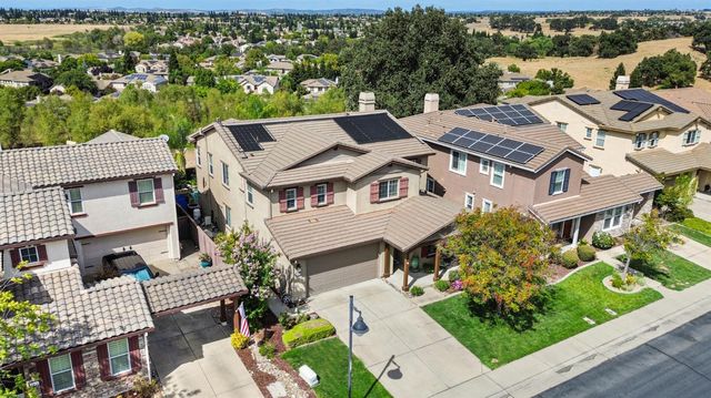 2053 Camp Whitney Cir, Rocklin, CA 95765
