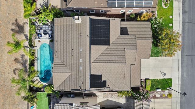 2053 Camp Whitney Cir, Rocklin, CA 95765