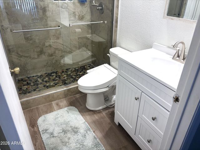 1238 E KERRY Lane, Phoenix, AZ 85024