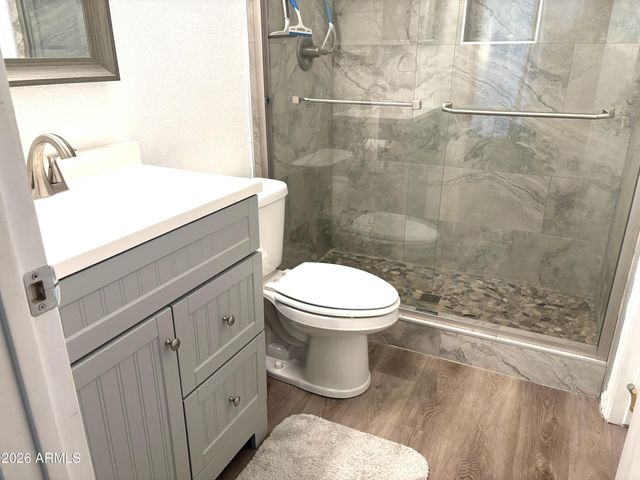 1238 E KERRY Lane, Phoenix, AZ 85024