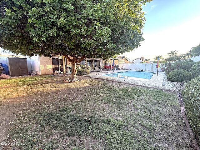 1238 E KERRY Lane, Phoenix, AZ 85024