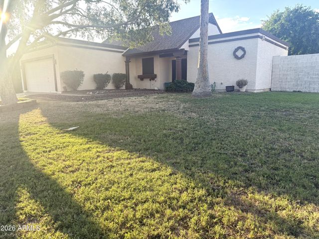 1238 E KERRY Lane, Phoenix, AZ 85024