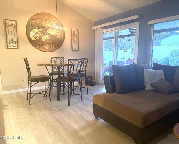 1238 E KERRY Lane, Phoenix, AZ 85024