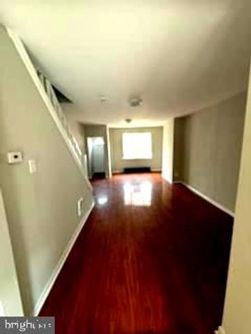 1632 S LECOUNT ST, Philadelphia, PA 19145