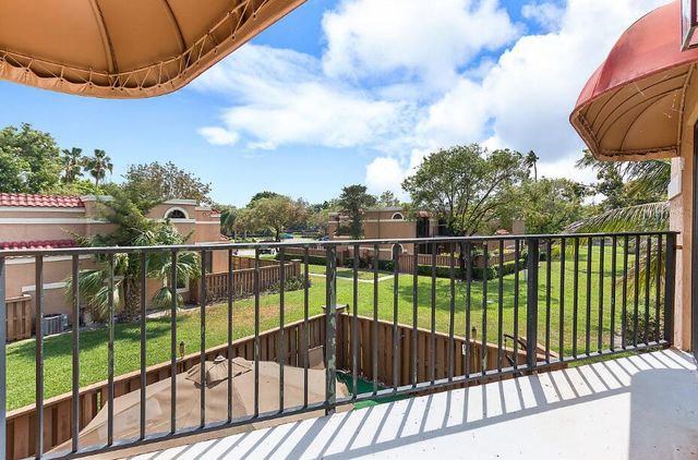 8206 Severn Drive Unit C, Boca Raton, FL 33433