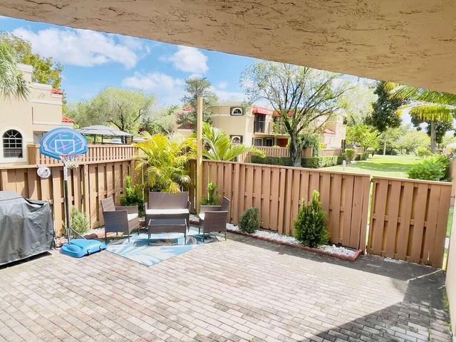 8206 Severn Drive Unit C, Boca Raton, FL 33433