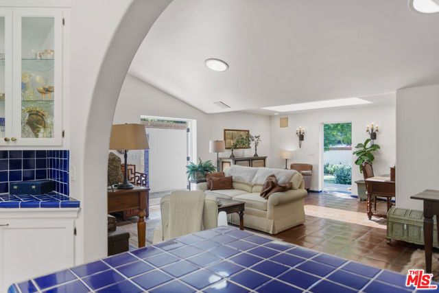 6317 Deep Dell Place, Los Angeles, CA 90068
