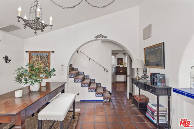 6317 Deep Dell Place, Los Angeles, CA 90068