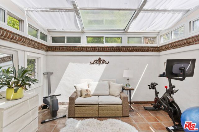 6317 Deep Dell Place, Los Angeles, CA 90068