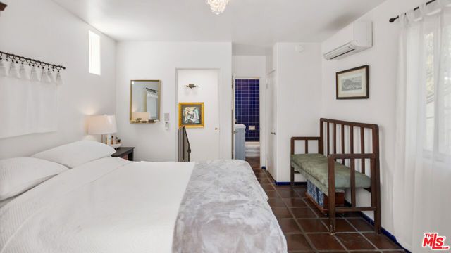 6317 Deep Dell Place, Los Angeles, CA 90068