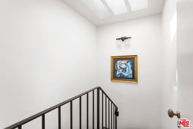 6317 Deep Dell Place, Los Angeles, CA 90068