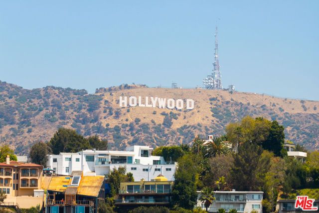 6317 Deep Dell Place, Los Angeles, CA 90068