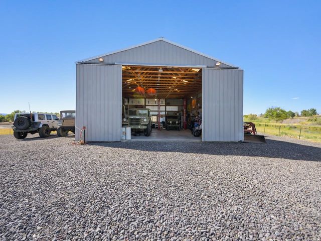 935 24 Road, Grand Junction, CO 81505