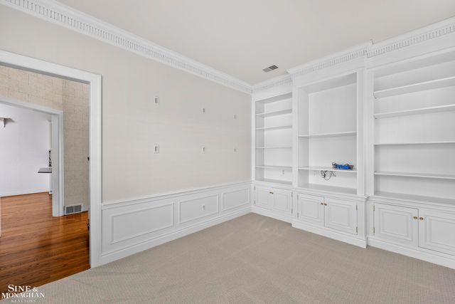 9004 Harbor Place Drive, St Clair Shores, MI 48080