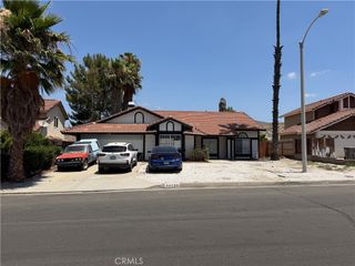 44128 Galicia, Hemet, CA 92544
