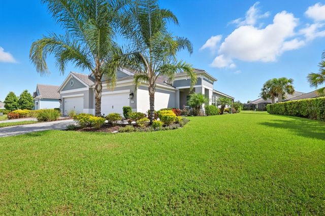 2723 SAPPHIRE BLUE LANE, Bradenton, FL 34211