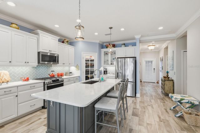 2723 SAPPHIRE BLUE LANE, Bradenton, FL 34211