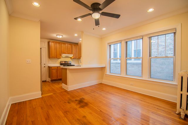 7648 N GREENVIEW Avenue 3, Chicago, IL 60626