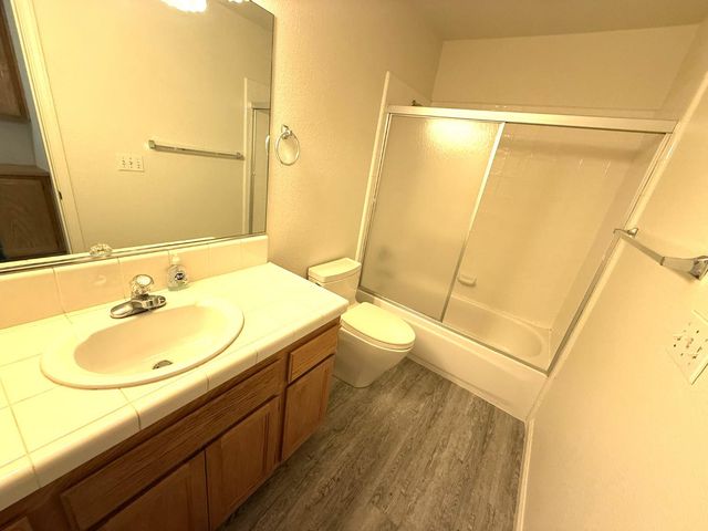 2024 Cartagena Dr, Yuba City, CA 95993