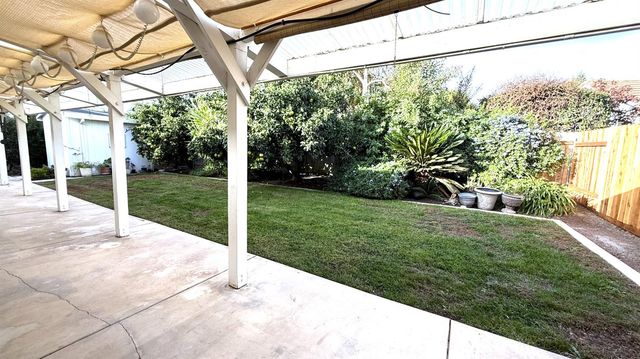 2024 Cartagena Dr, Yuba City, CA 95993