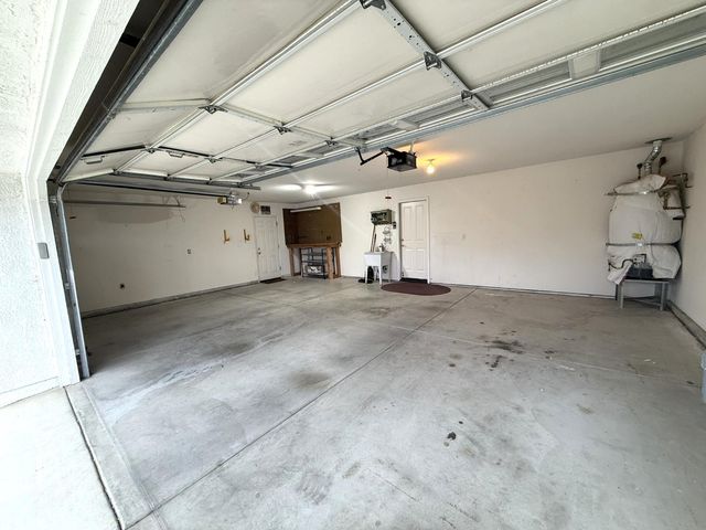 2024 Cartagena Dr, Yuba City, CA 95993